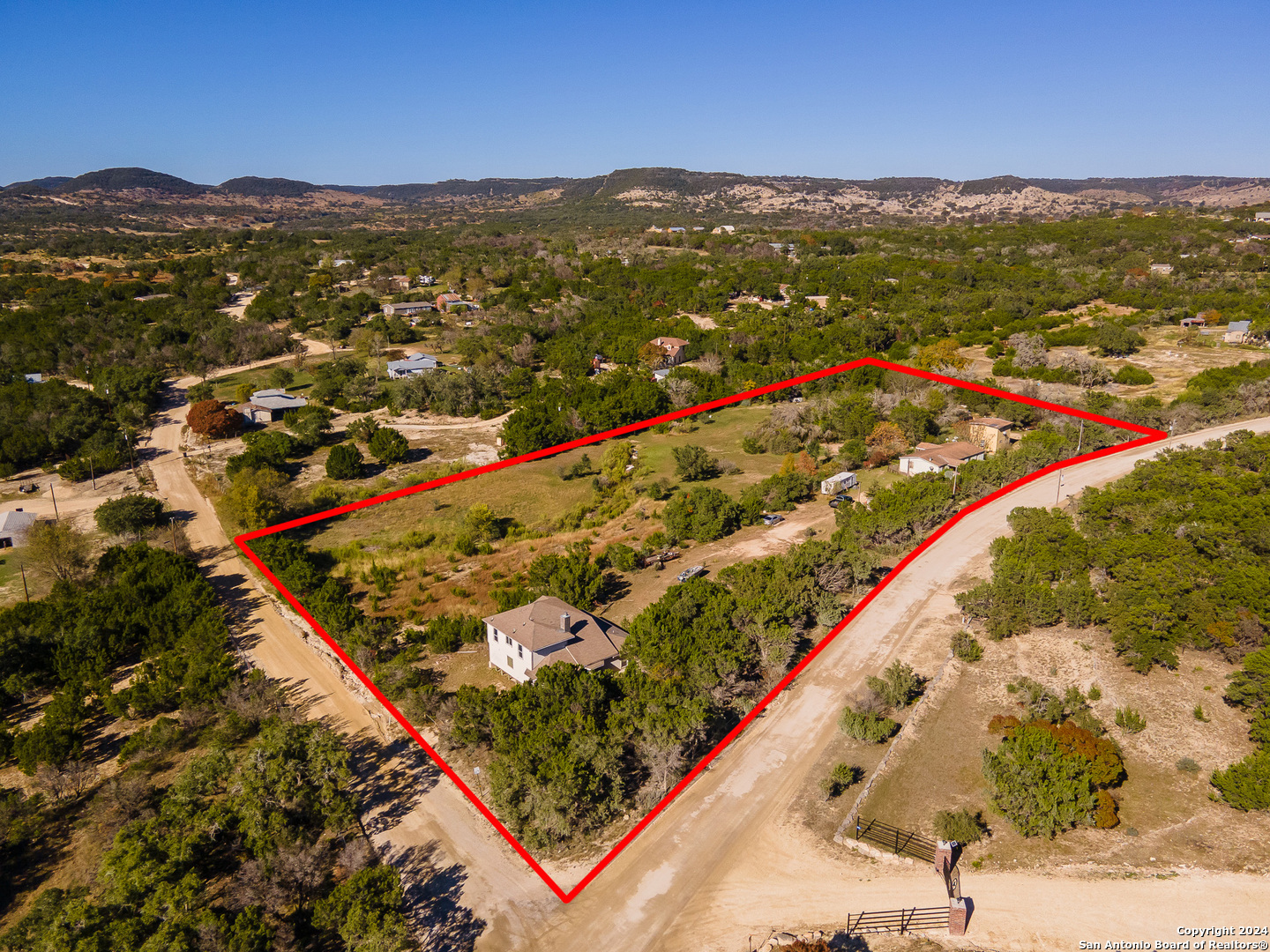 main property photo 86