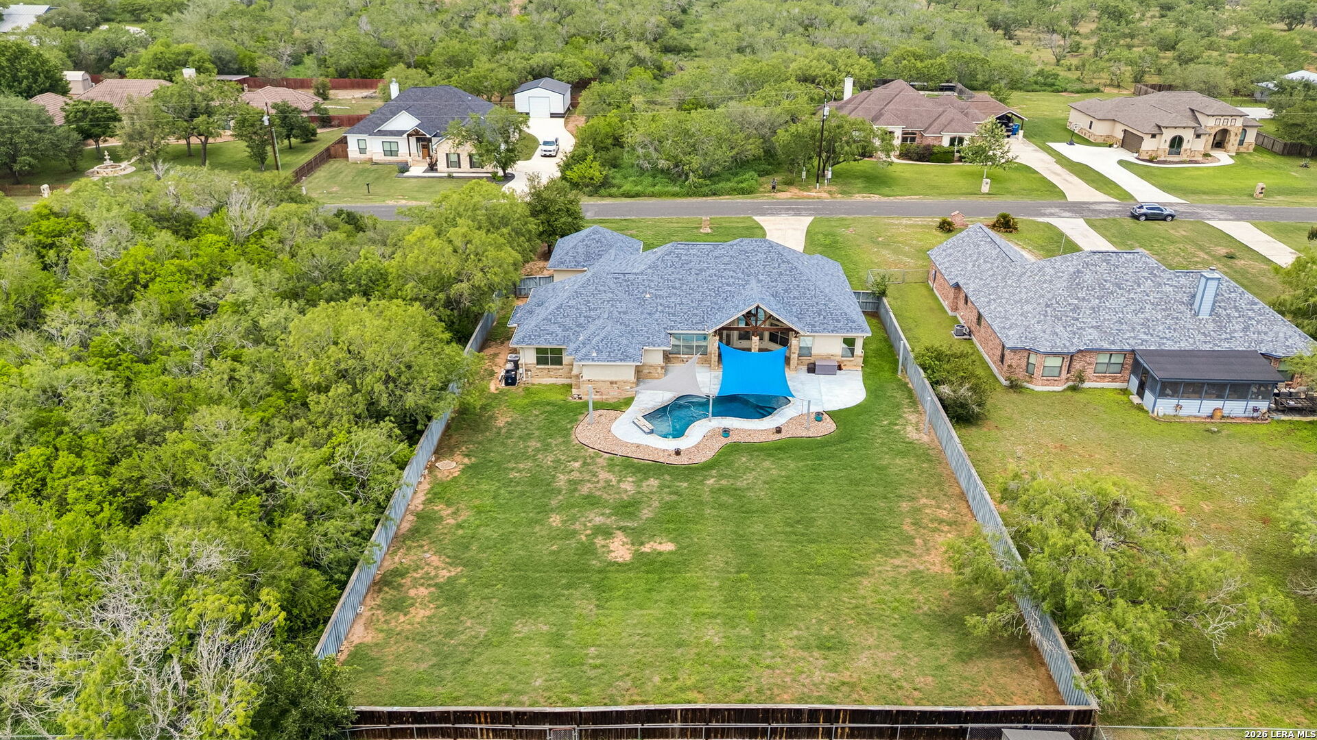 main property photo 44