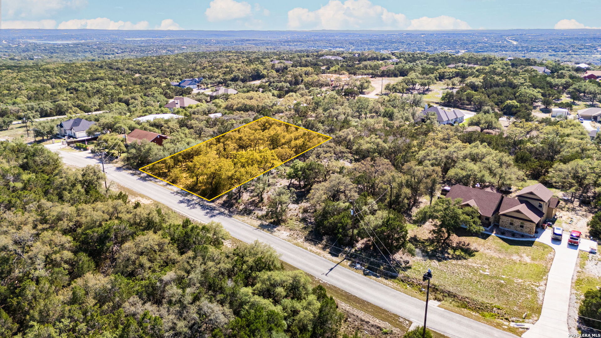 main property photo 11