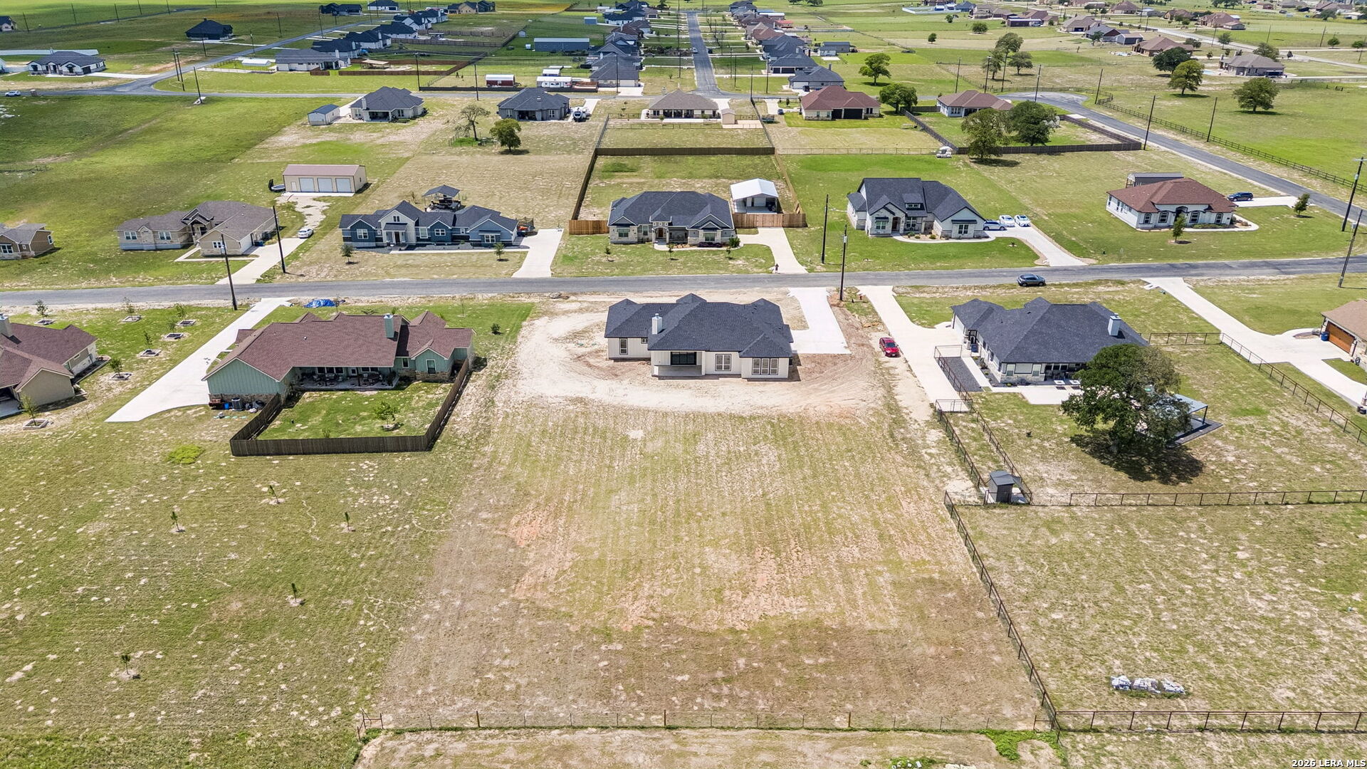 main property photo 51