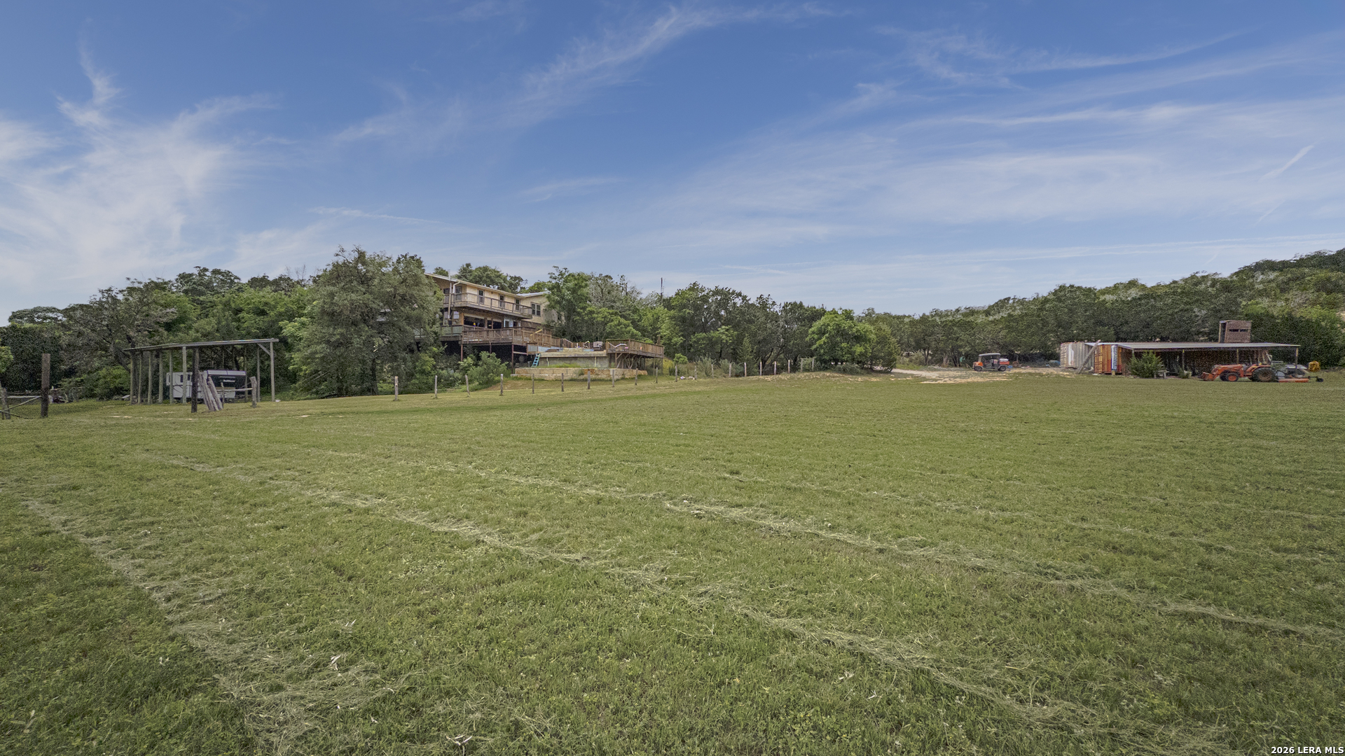 main property photo 50