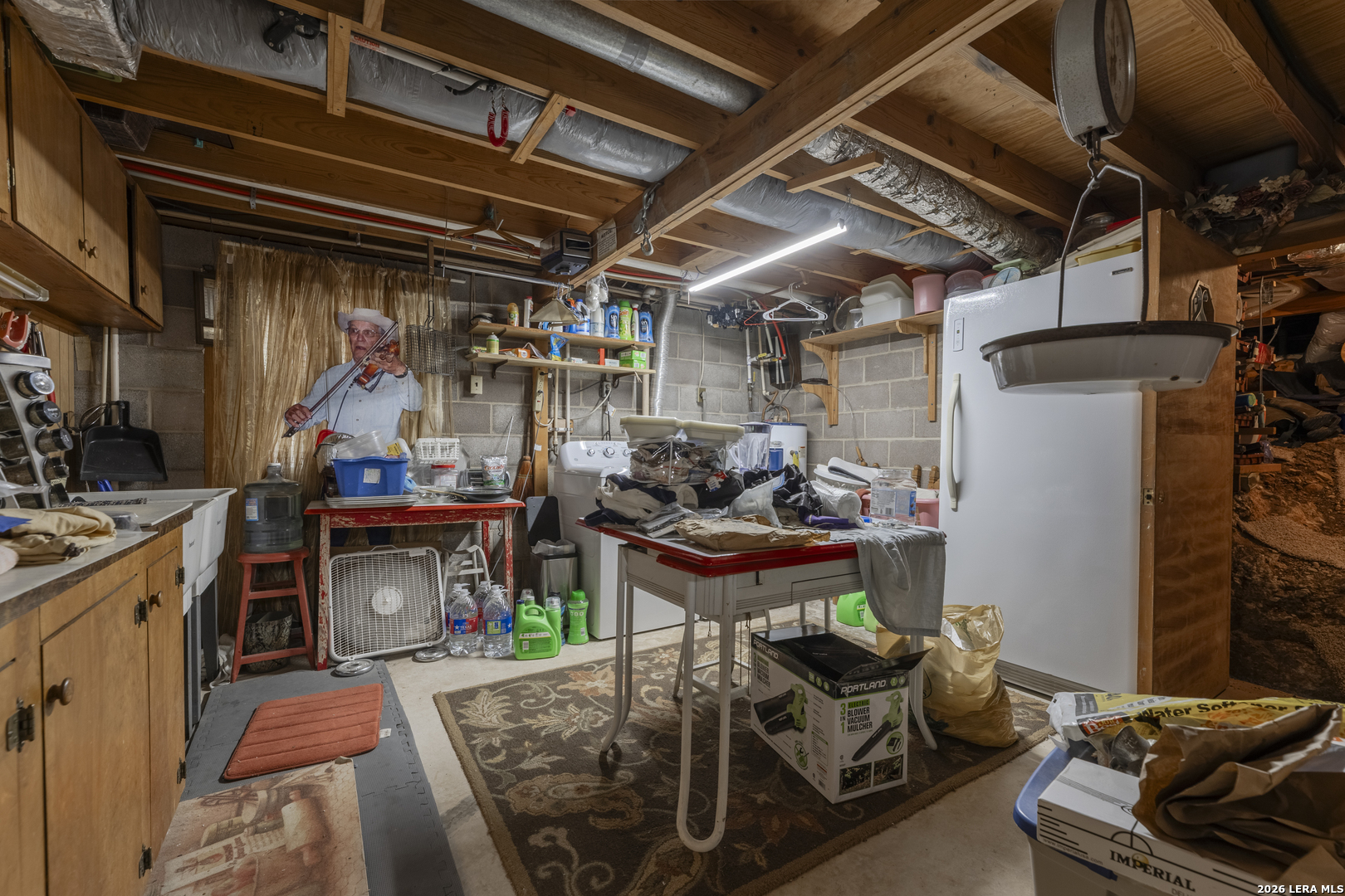 main property photo 87