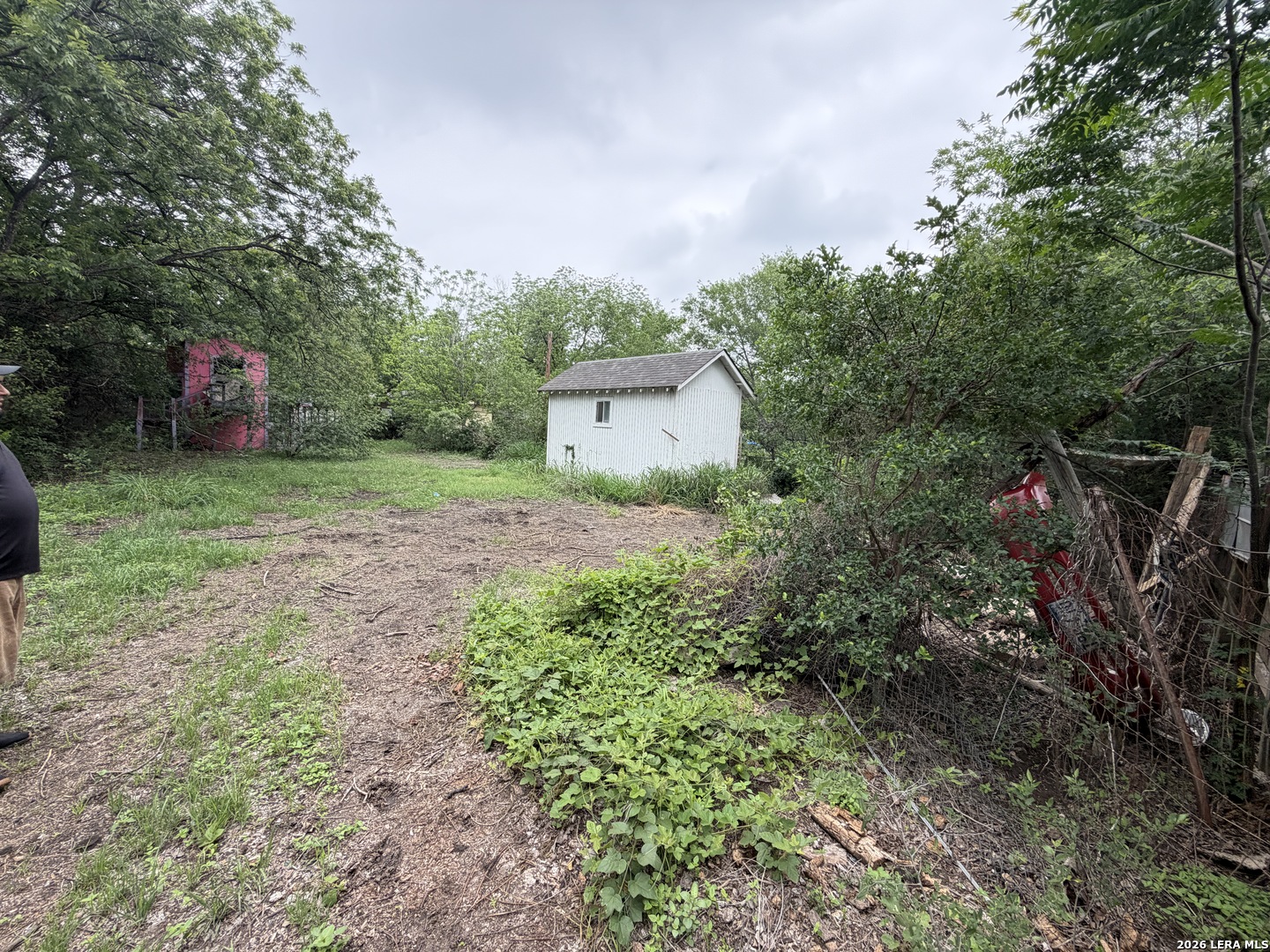 main property photo 25