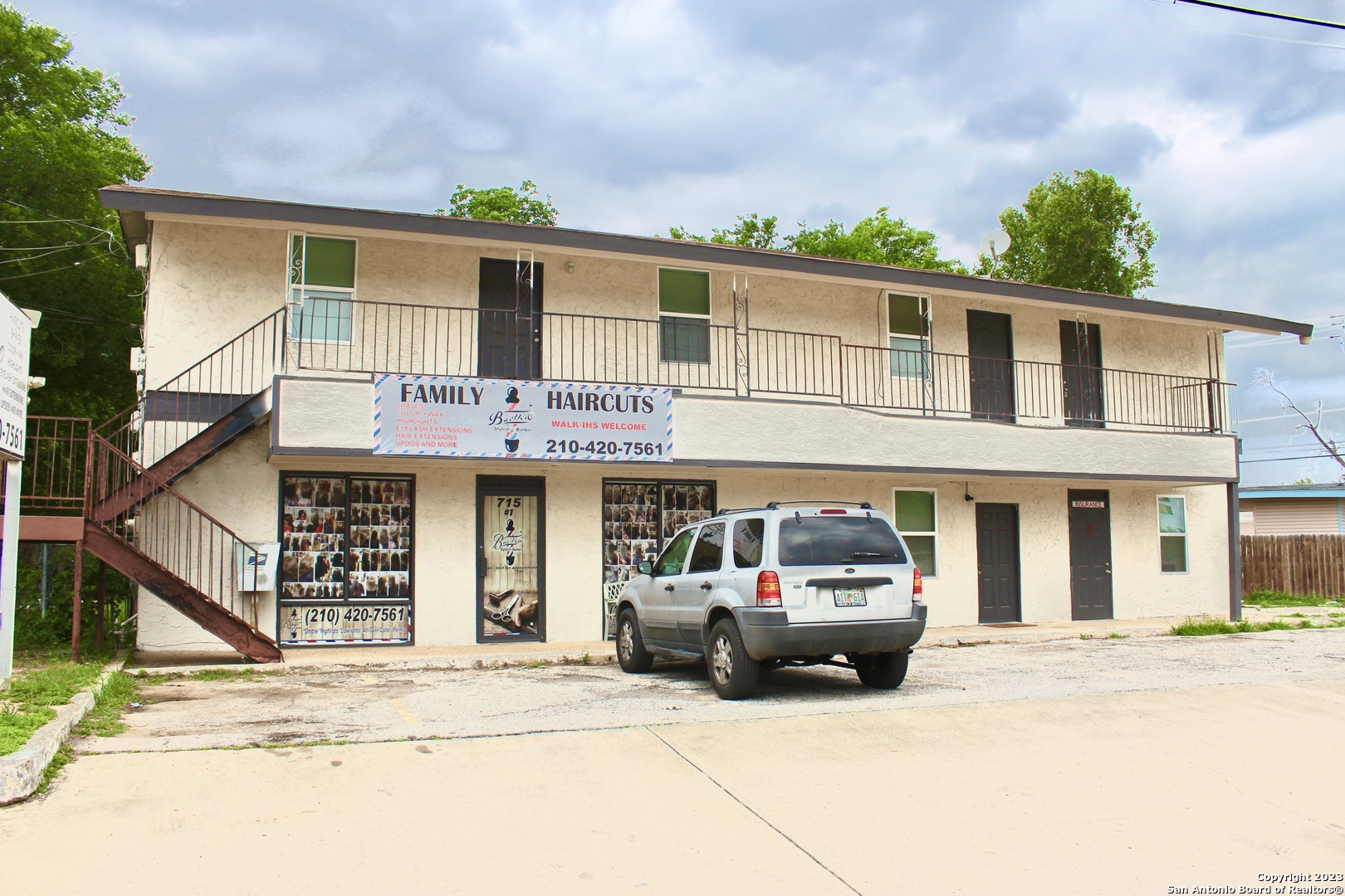 main property photo 1