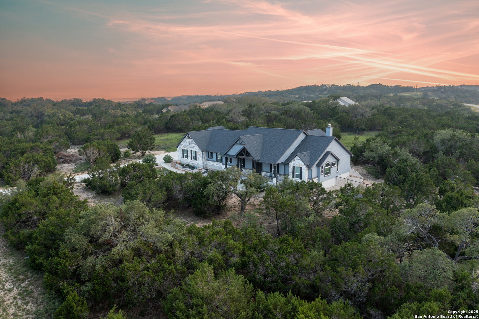 main property photo 47