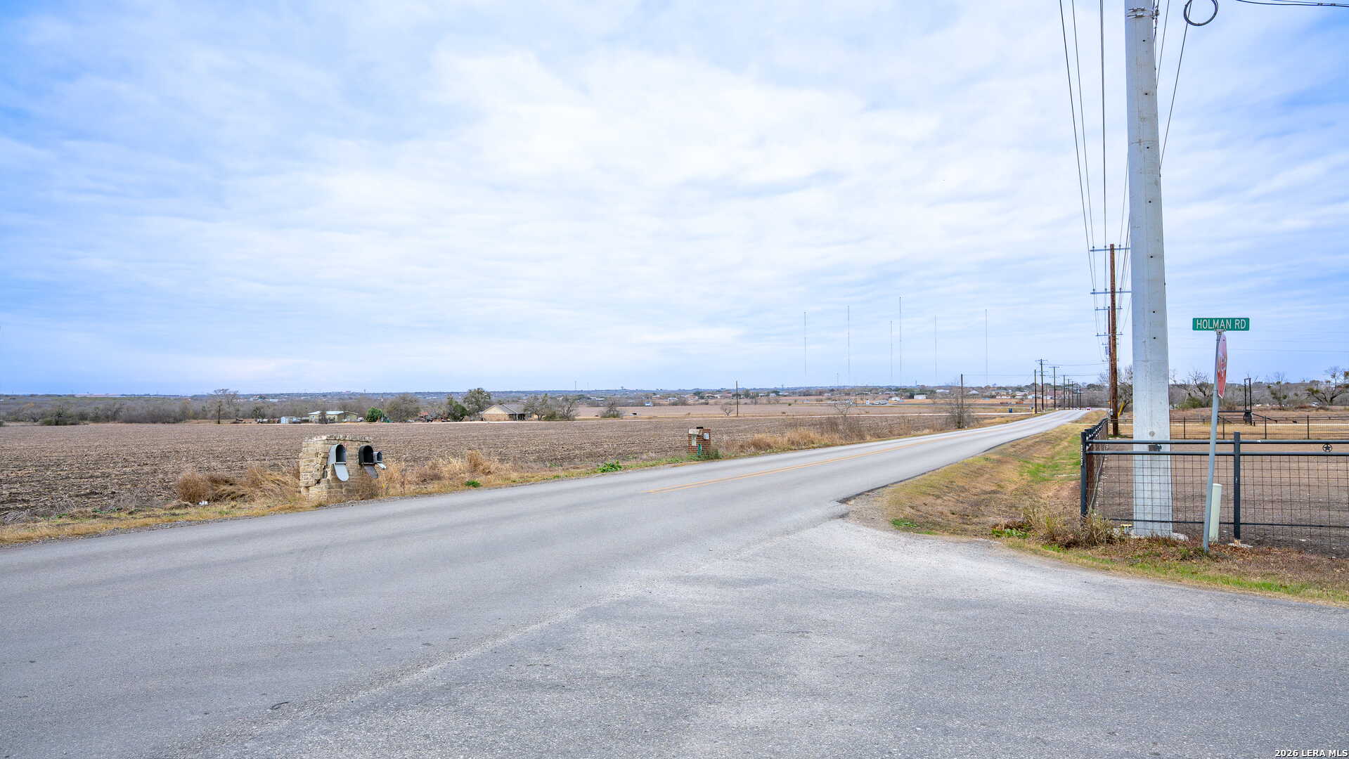 main property photo 7
