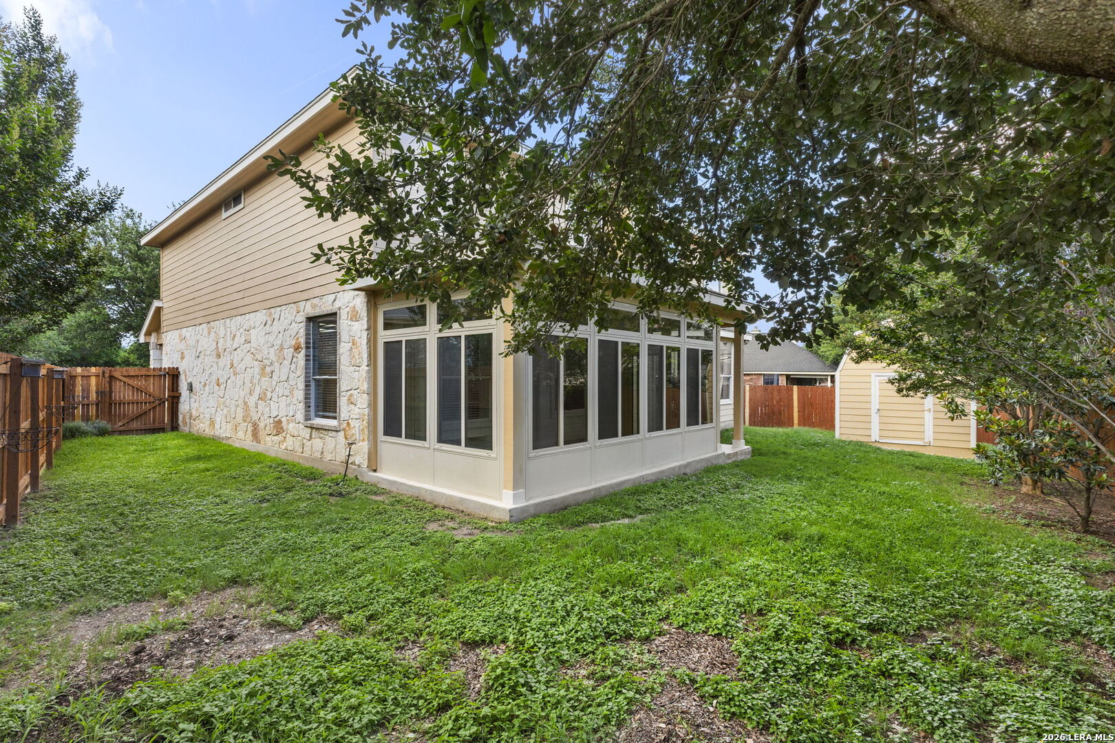 main property photo 50