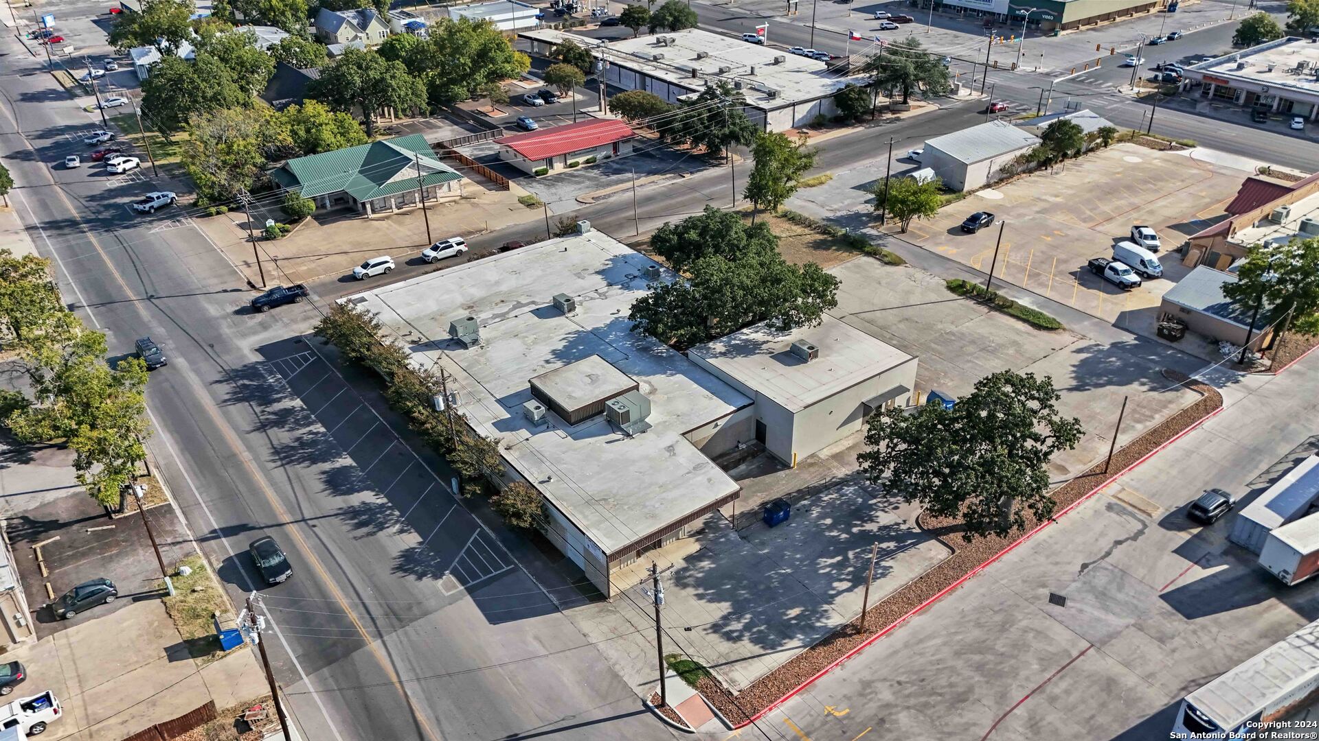 main property photo 47