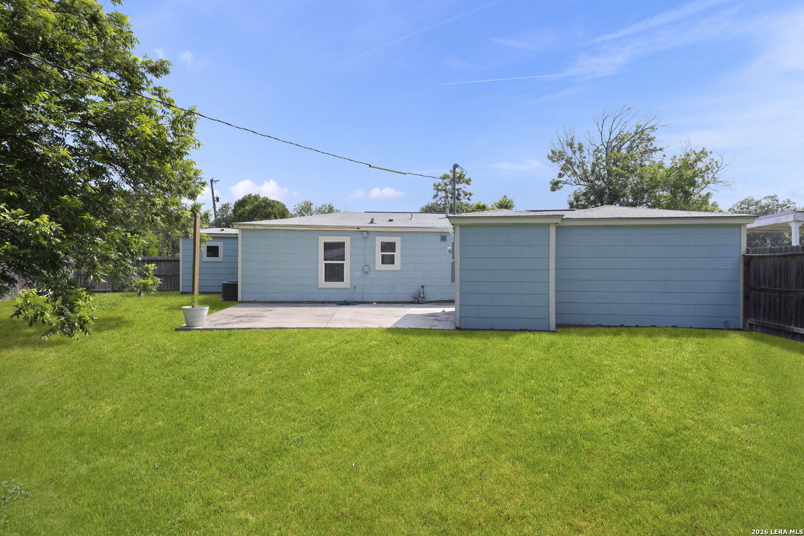 main property photo 20