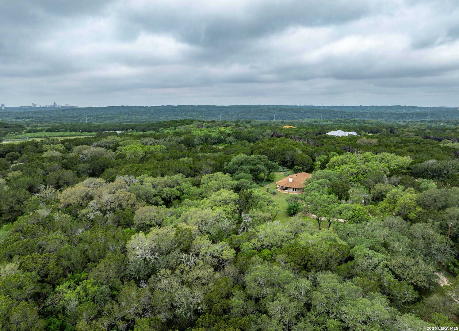 main property photo 48