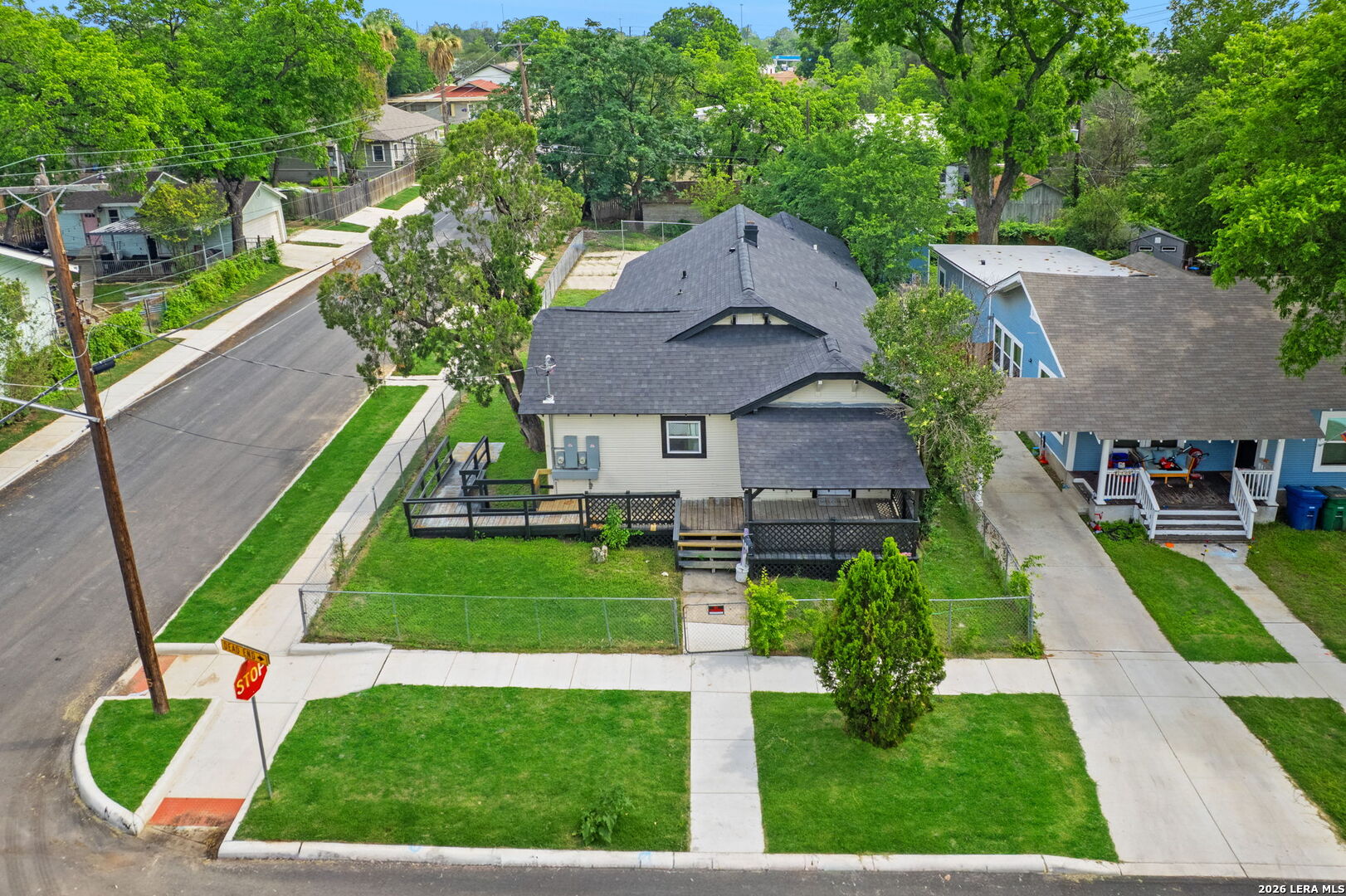 main property photo 32