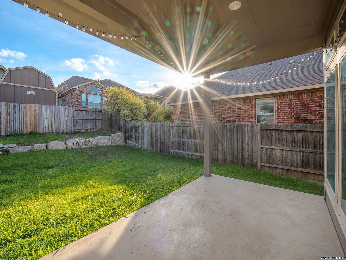 main property photo 23