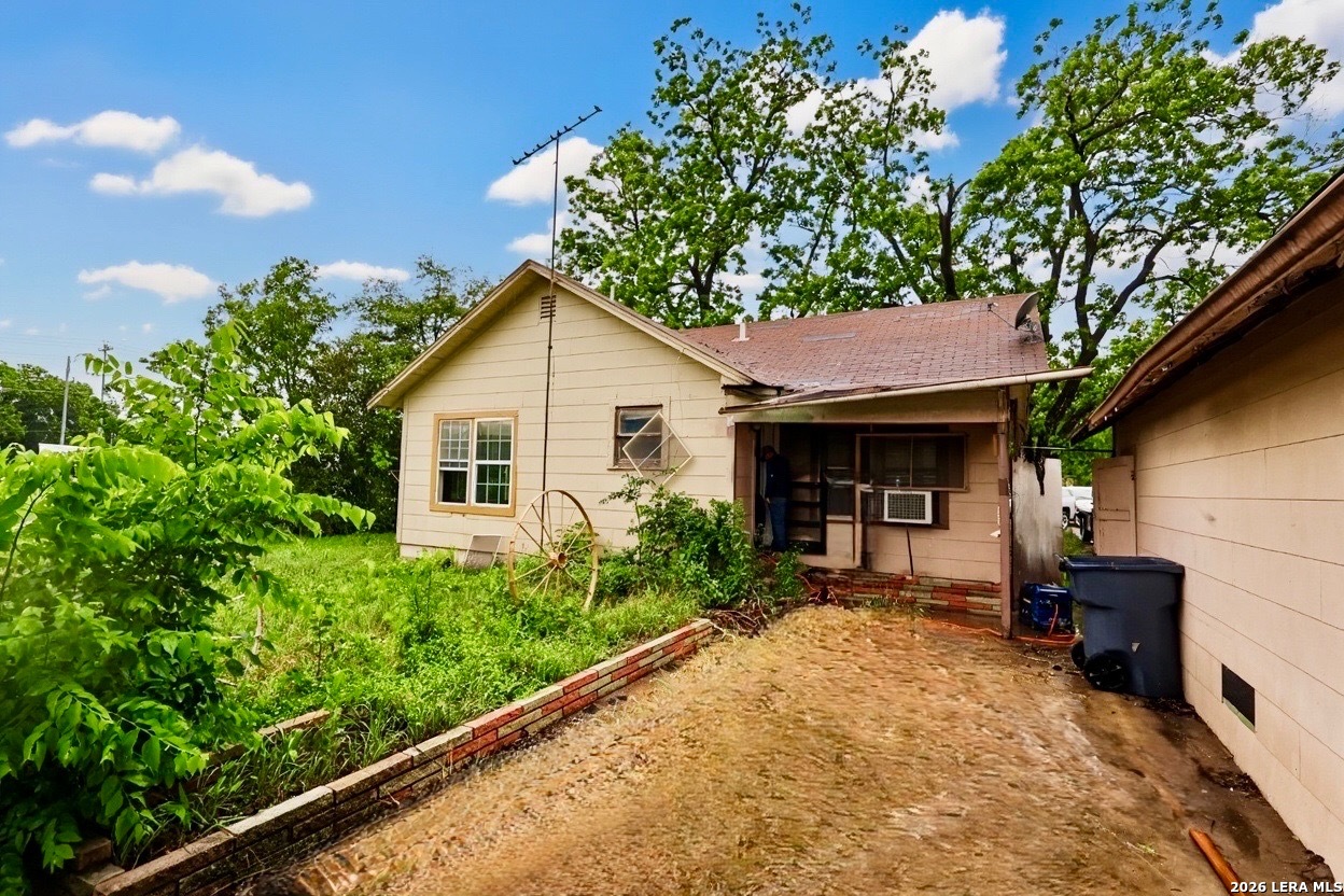 main property photo 2