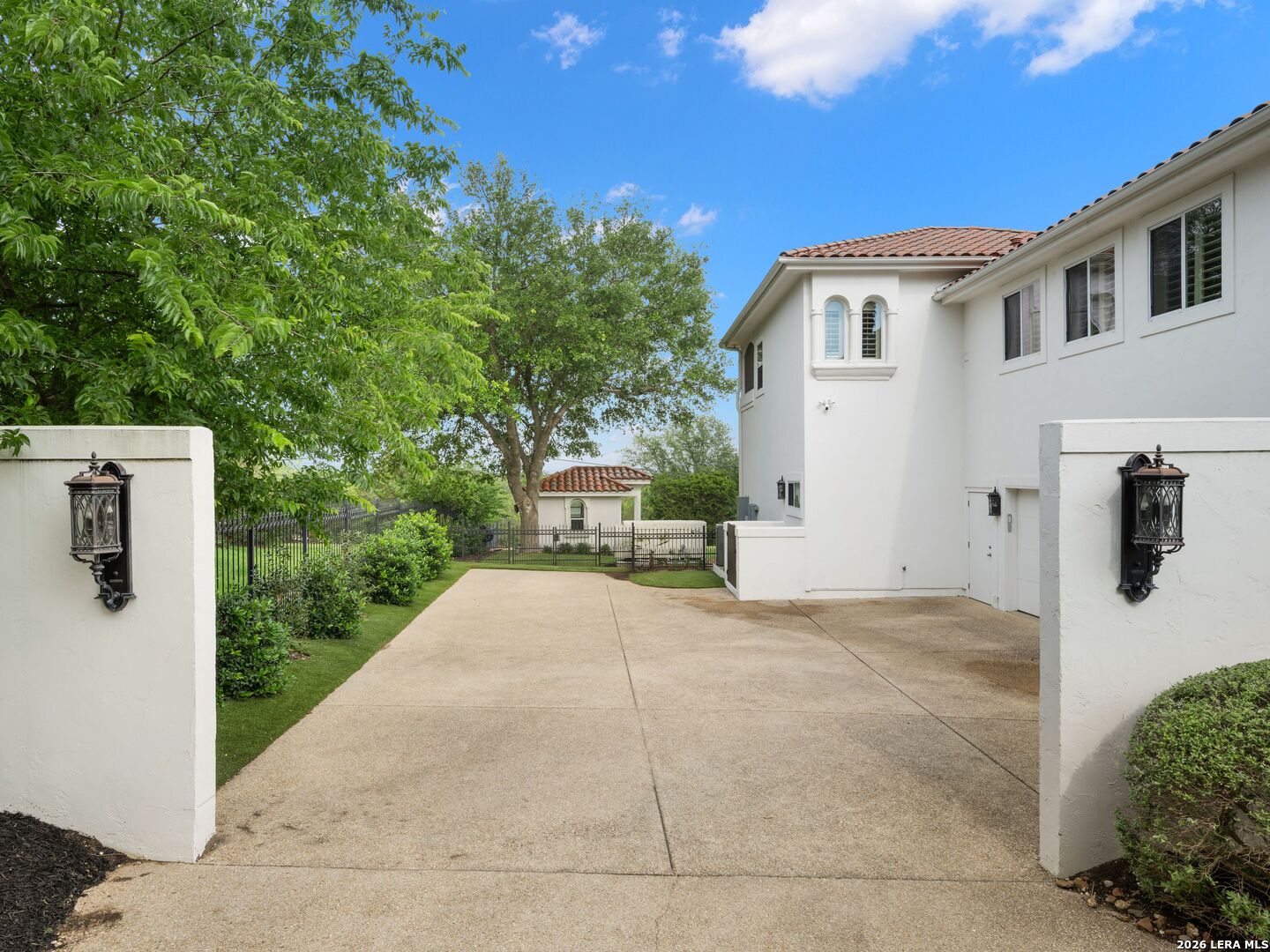 main property photo 57