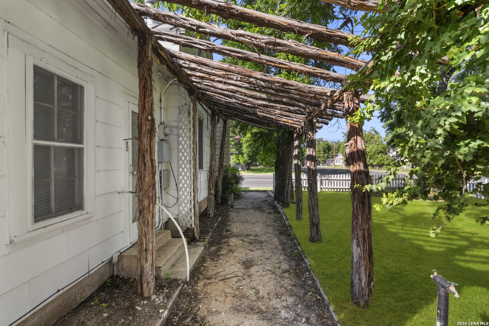 main property photo 44