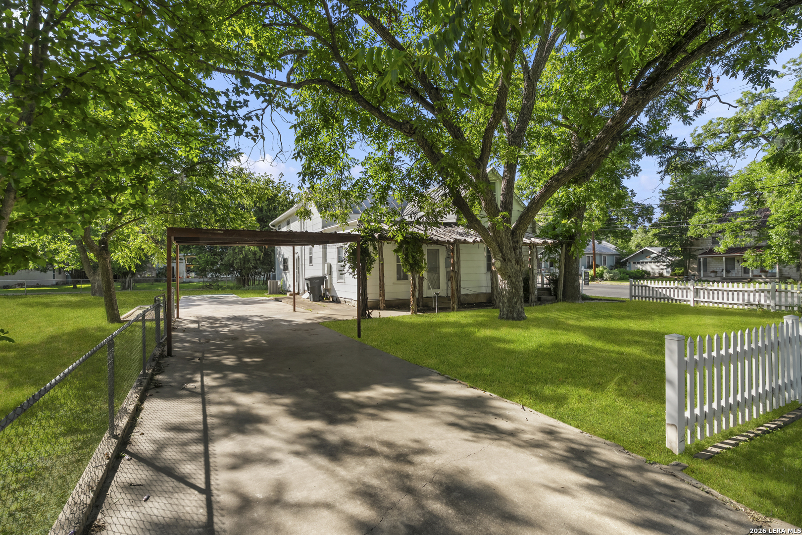 main property photo 51