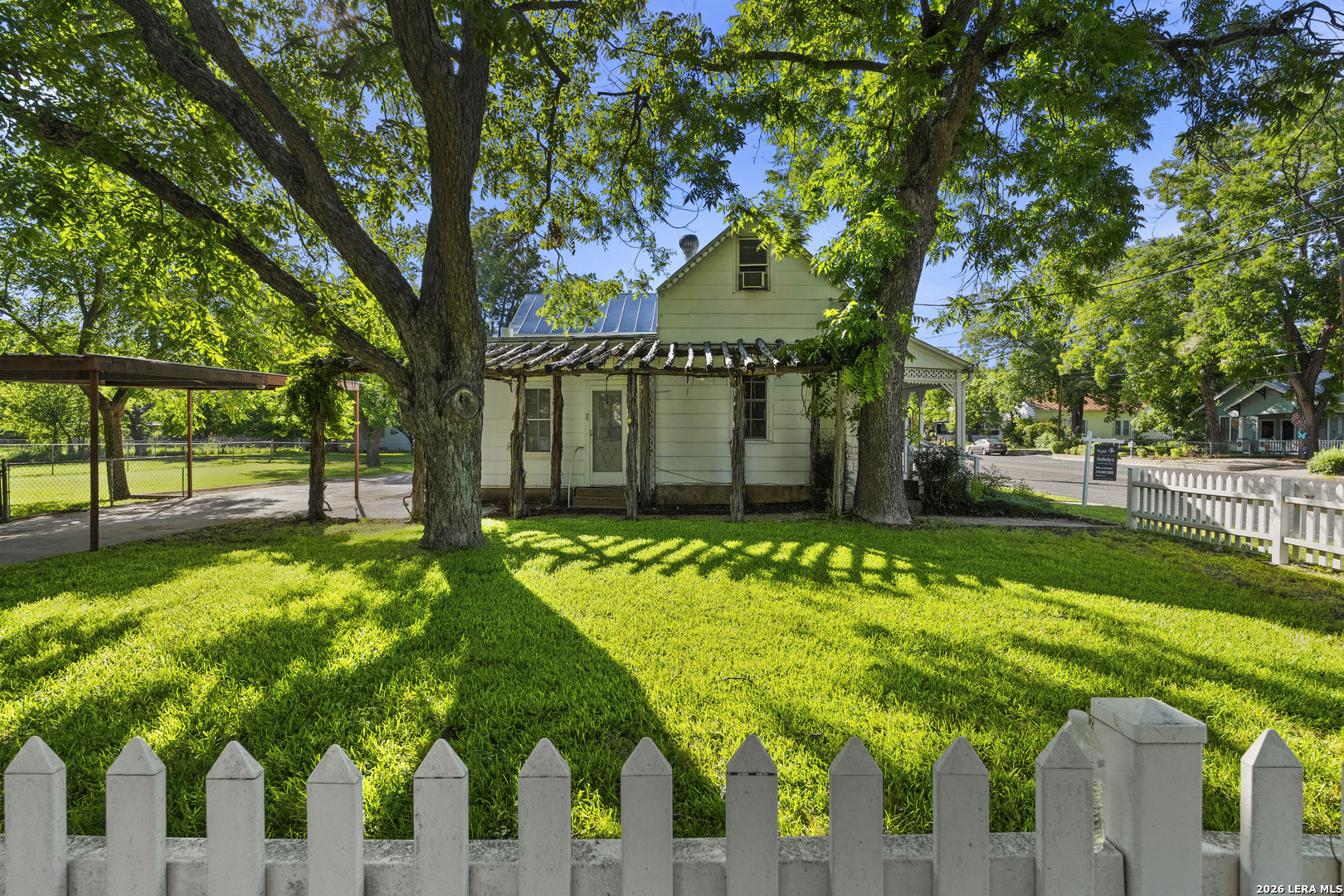 main property photo 68