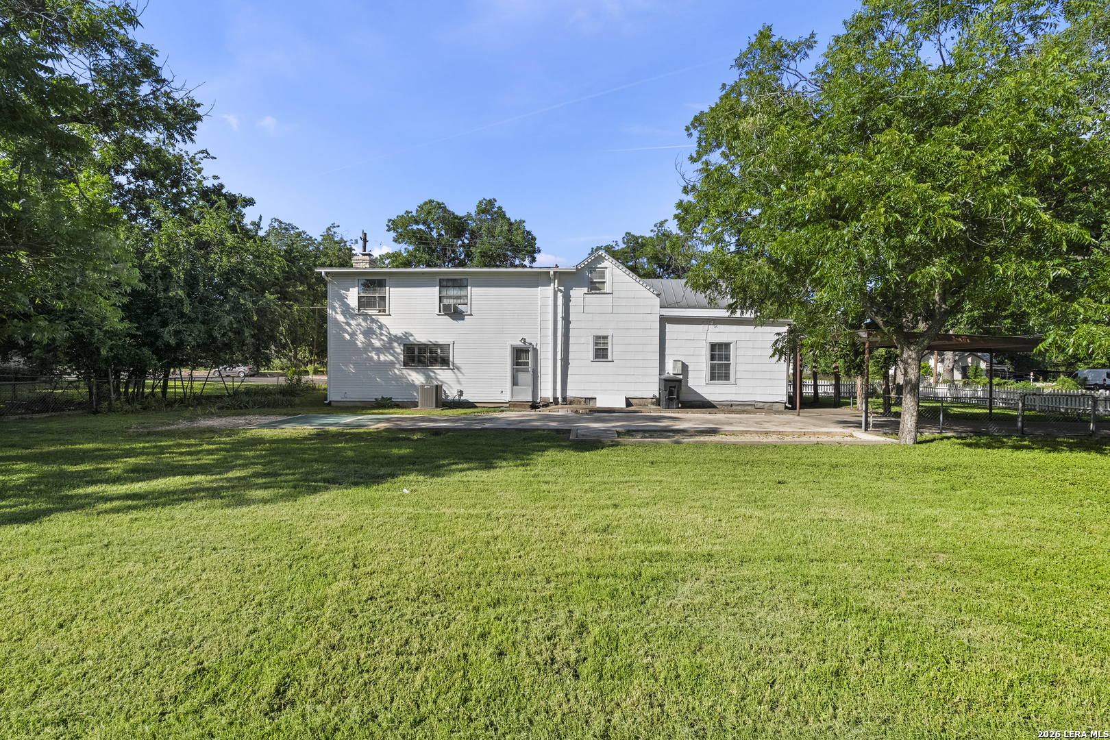 main property photo 70