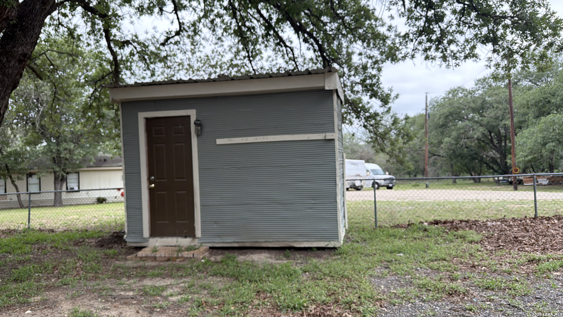 main property photo 14
