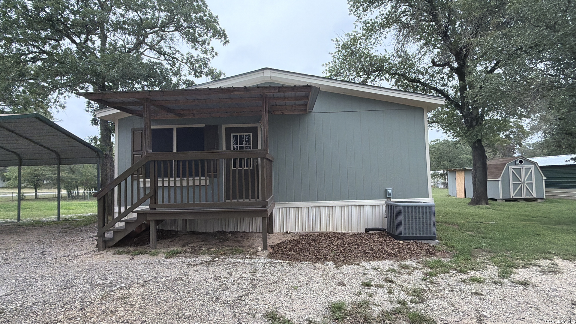 main property photo 17