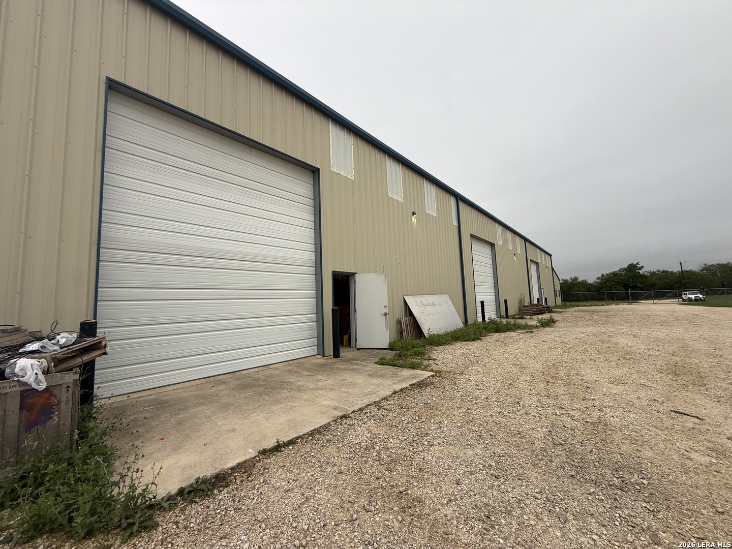 main property photo 19