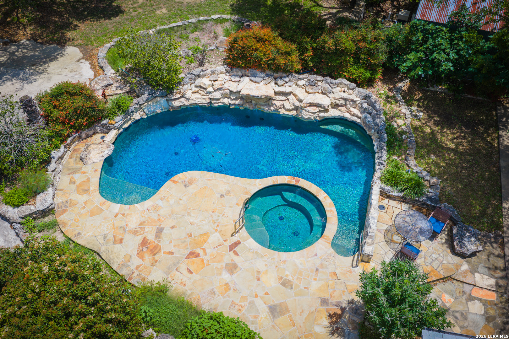 main property photo 46
