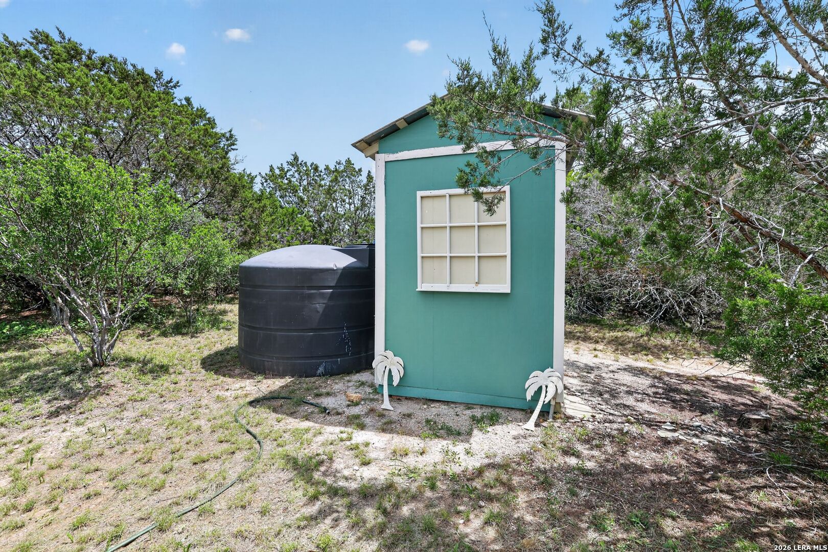 main property photo 34