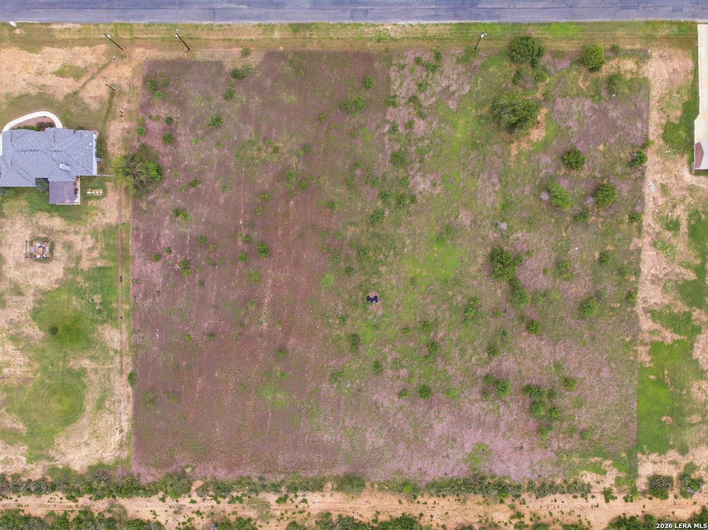 main property photo 6