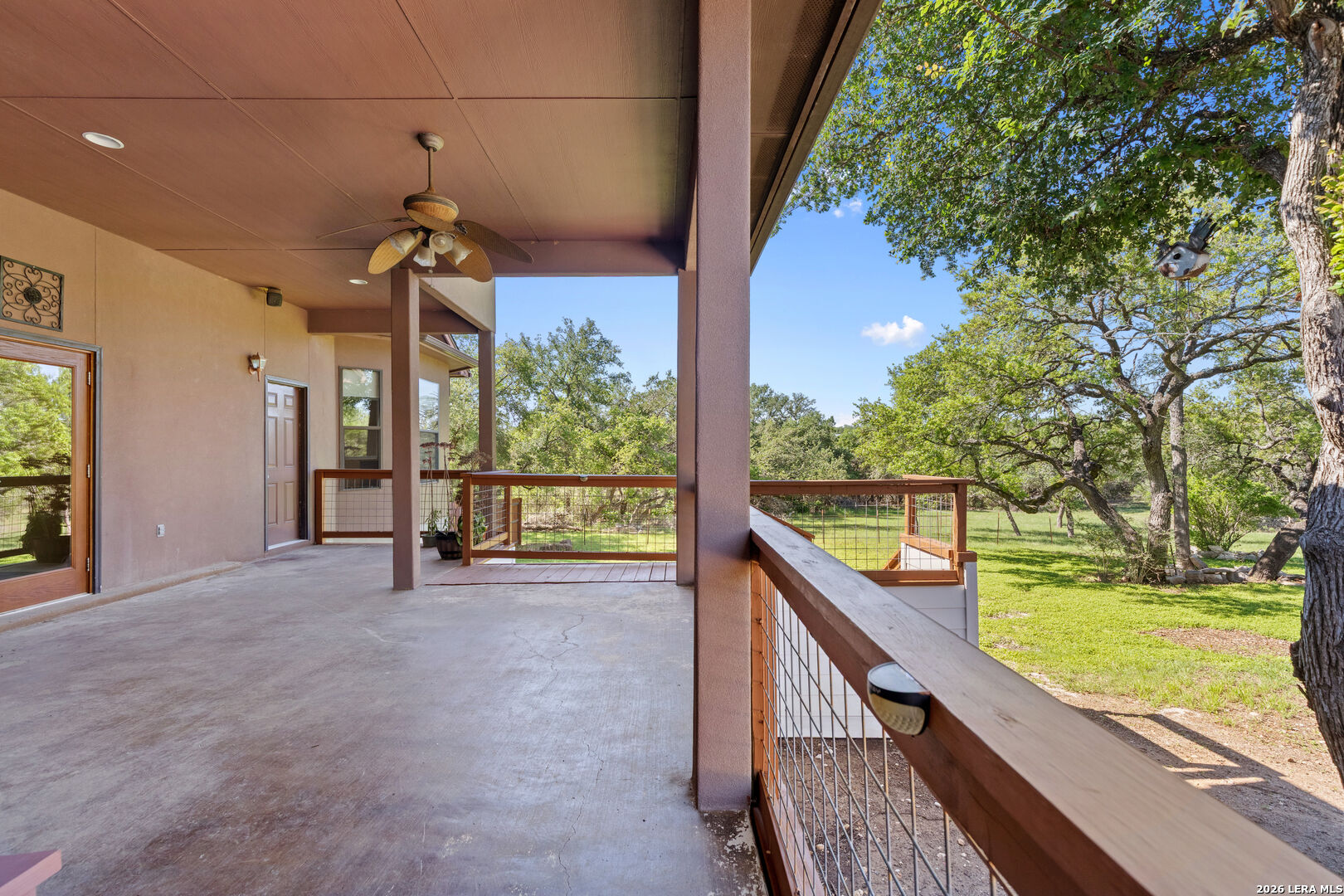 main property photo 23