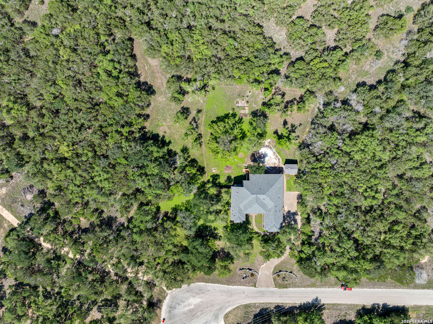 main property photo 36