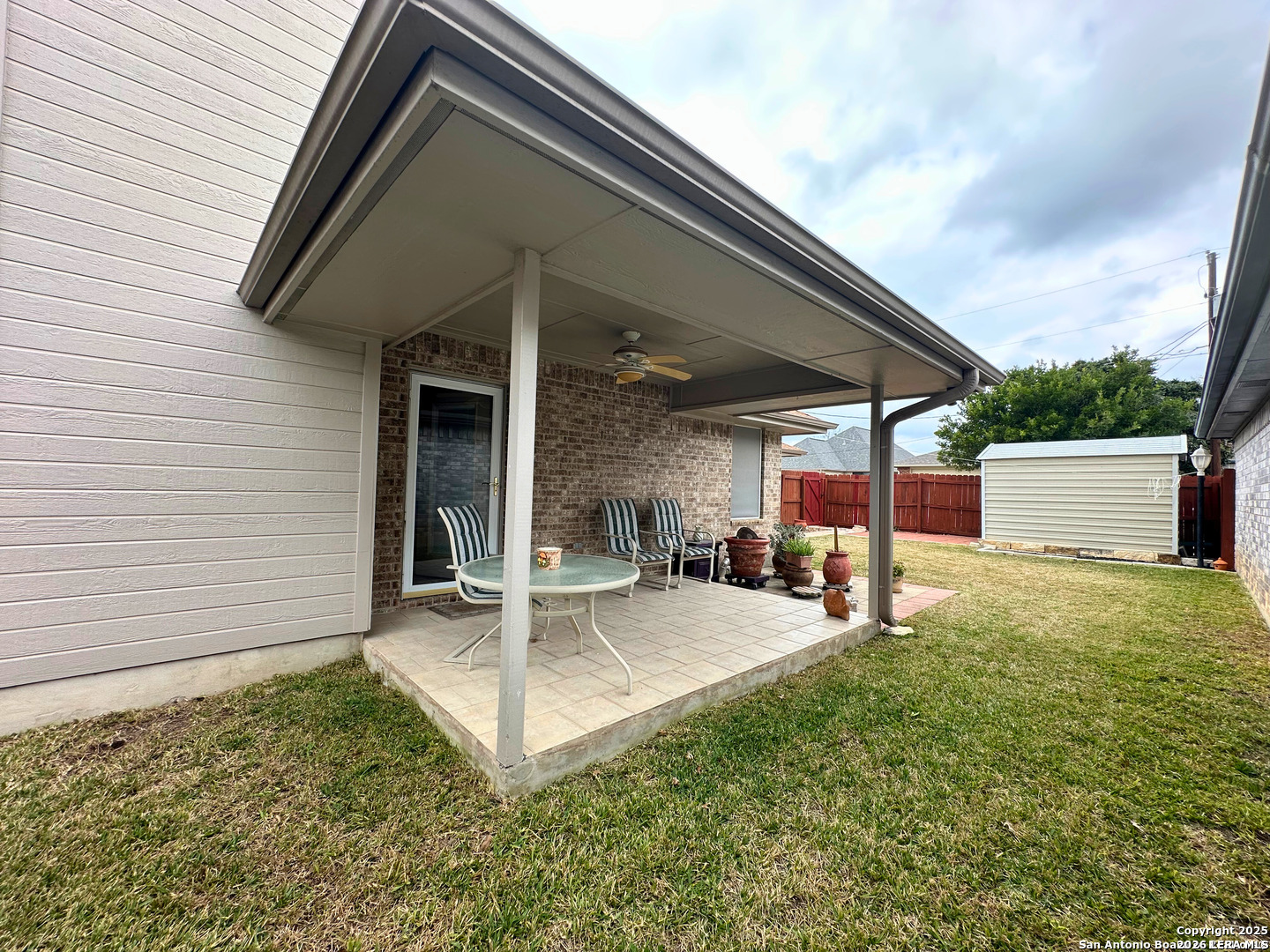 main property photo 20