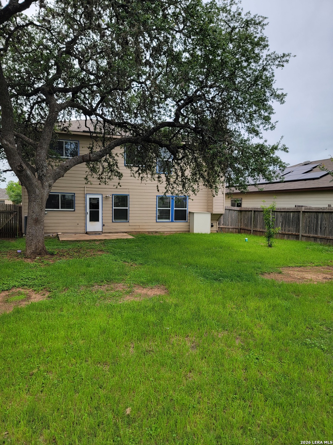 main property photo 20