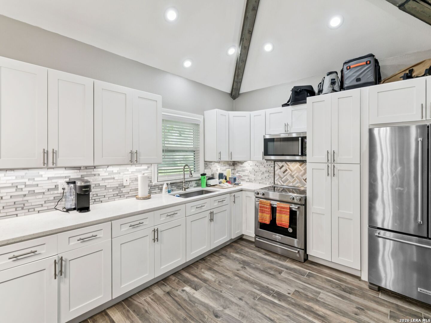 main property photo 73