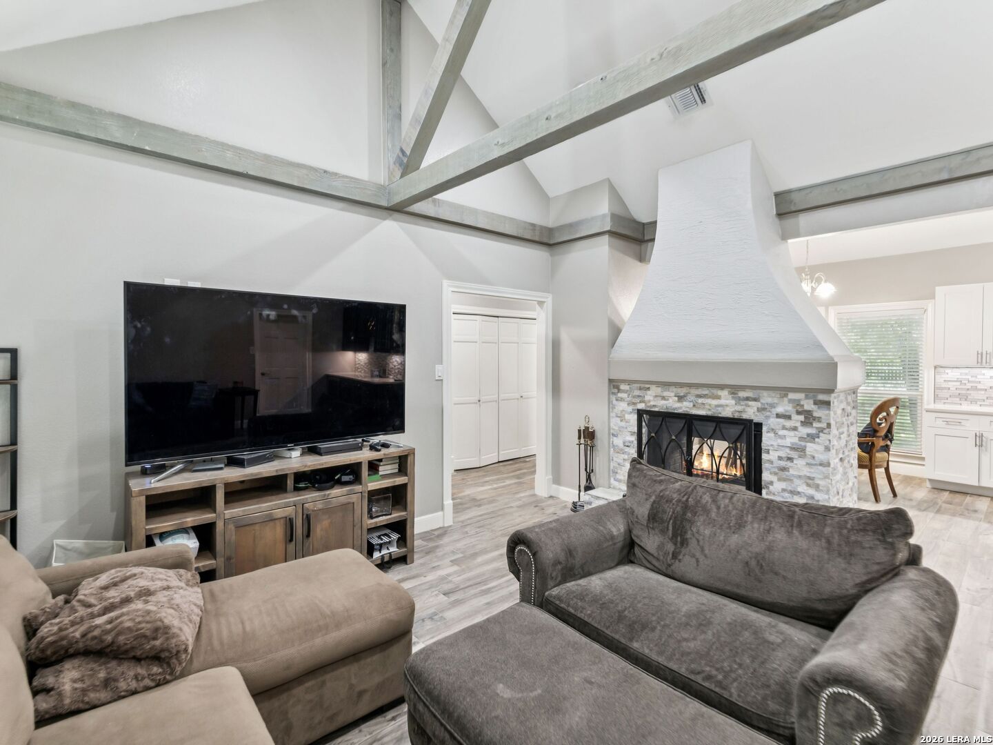 main property photo 77