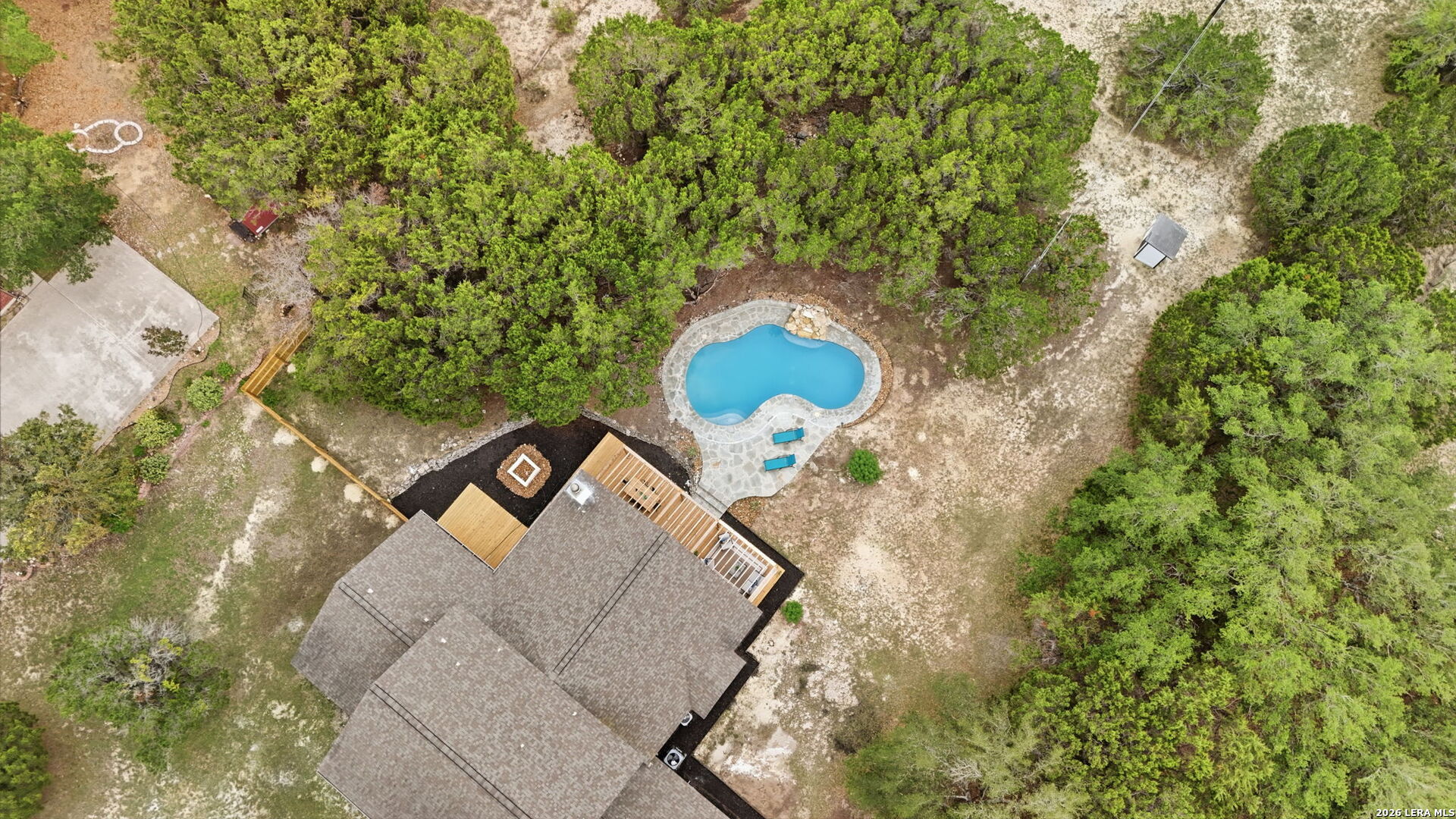 main property photo 106
