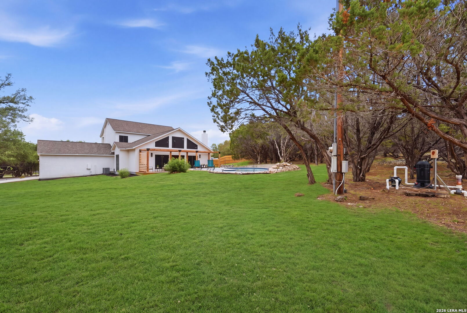 main property photo 108
