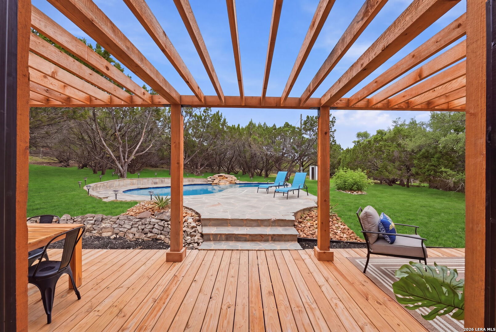 main property photo 78