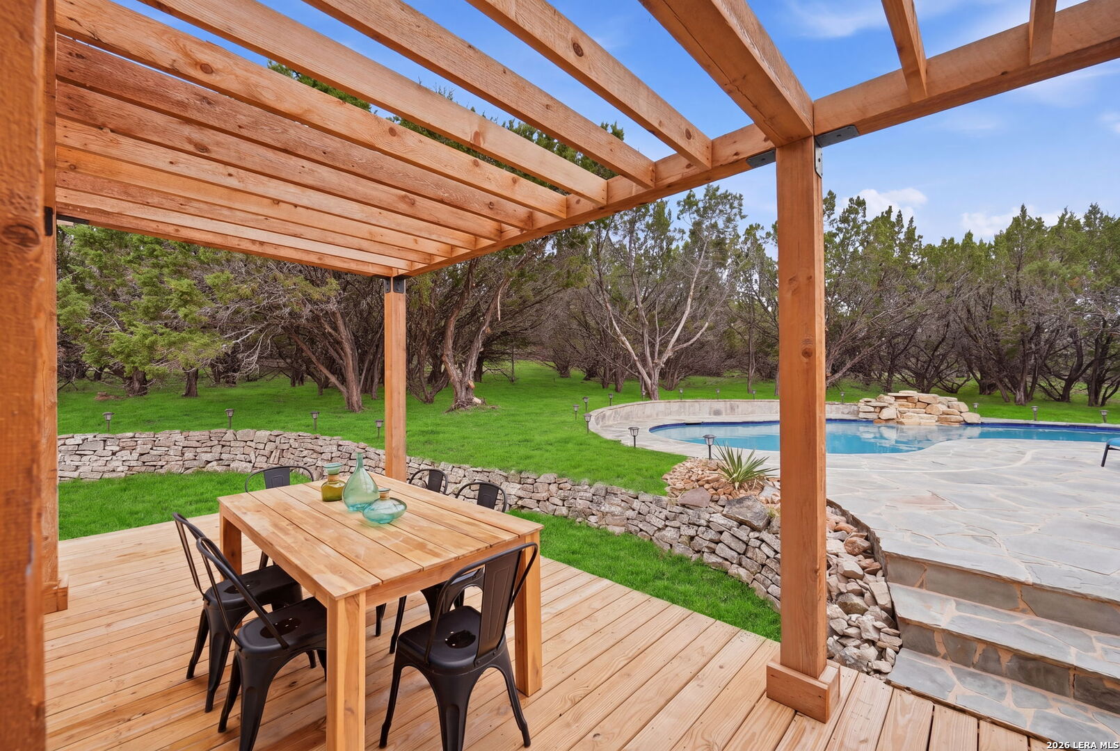 main property photo 79