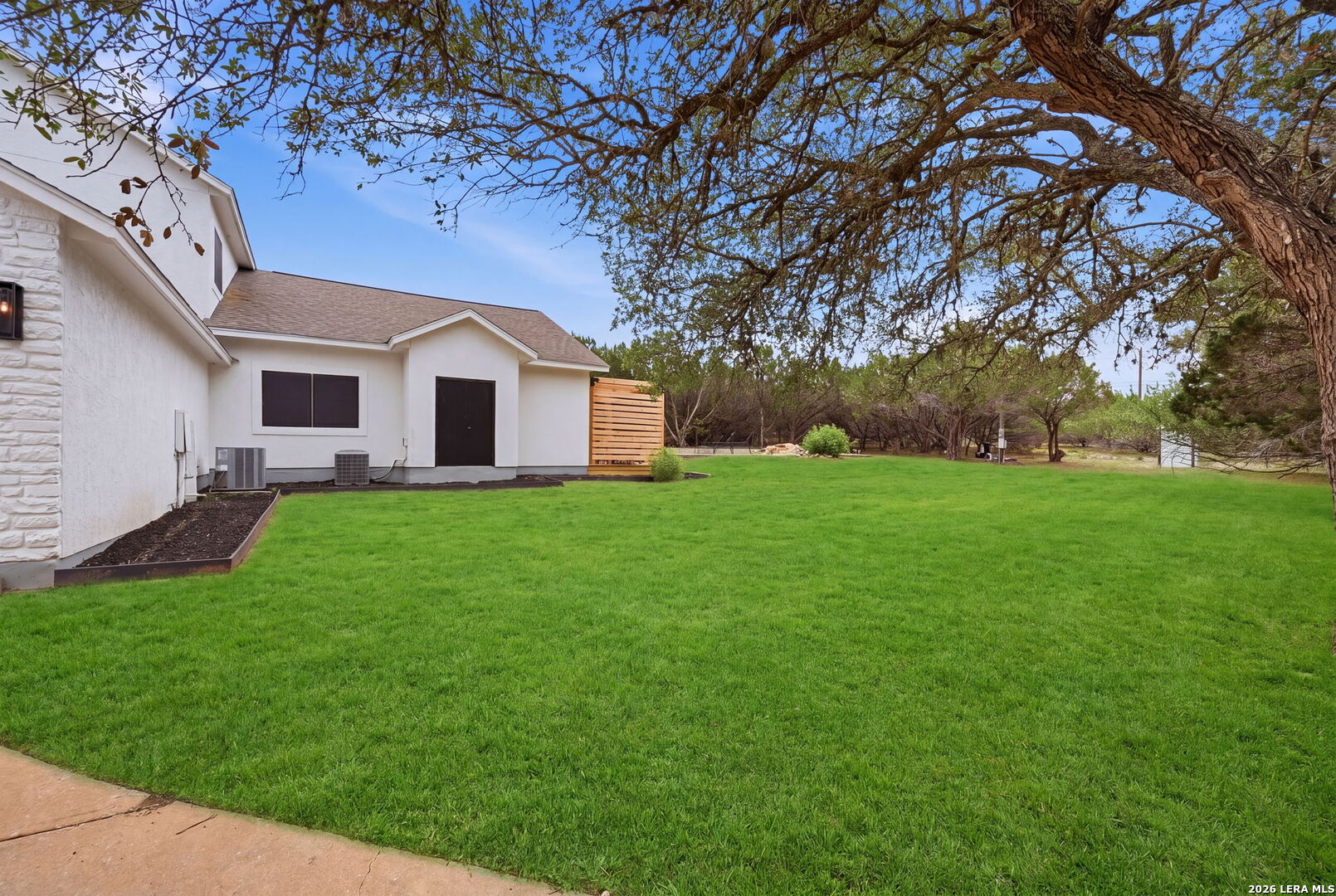 main property photo 95