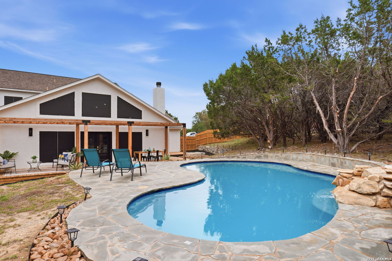 main property photo 99
