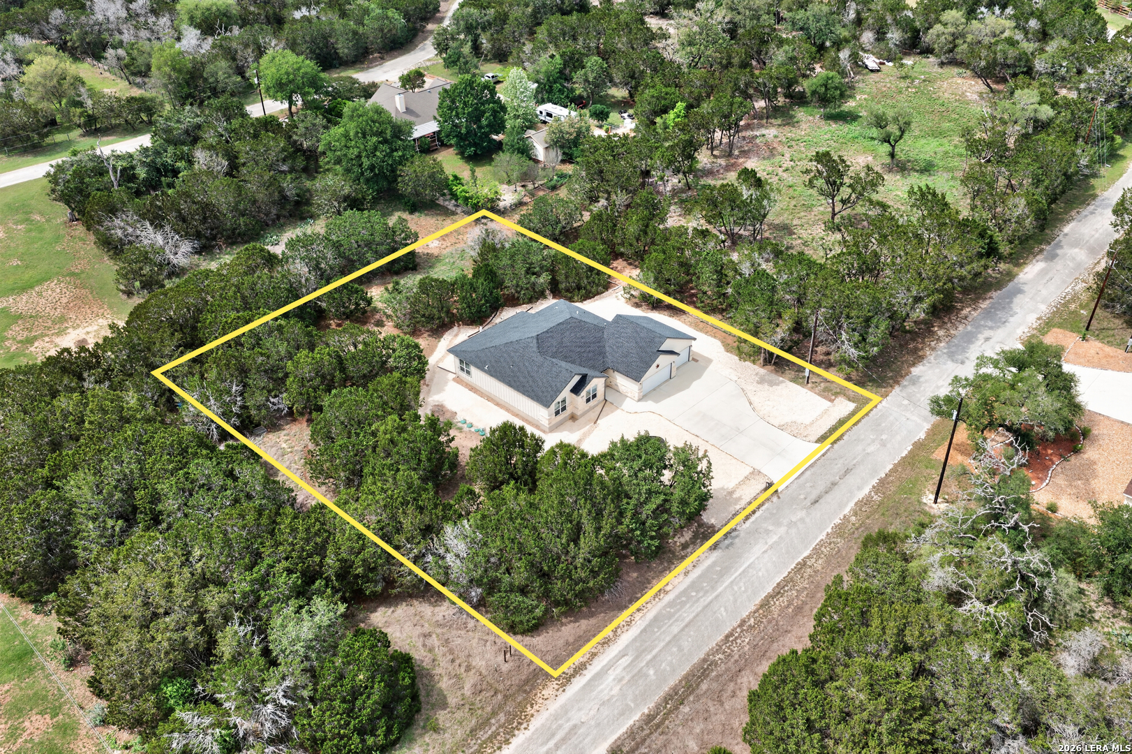 main property photo 43