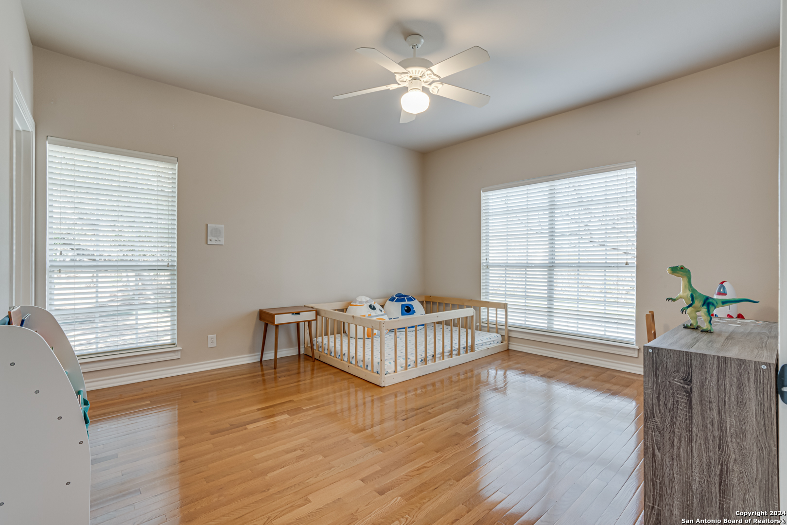 main property photo 53