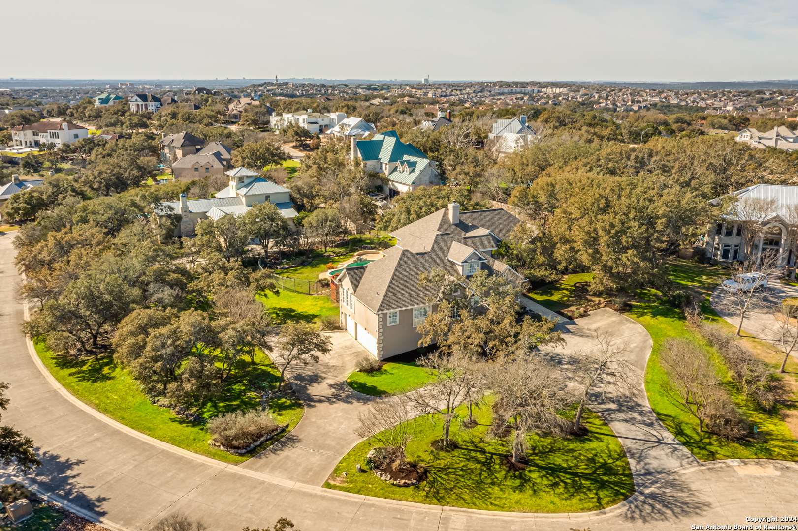 main property photo 7