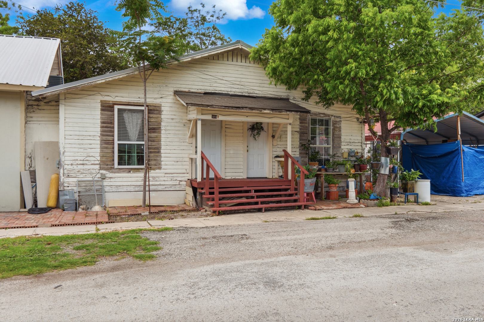 main property photo 27