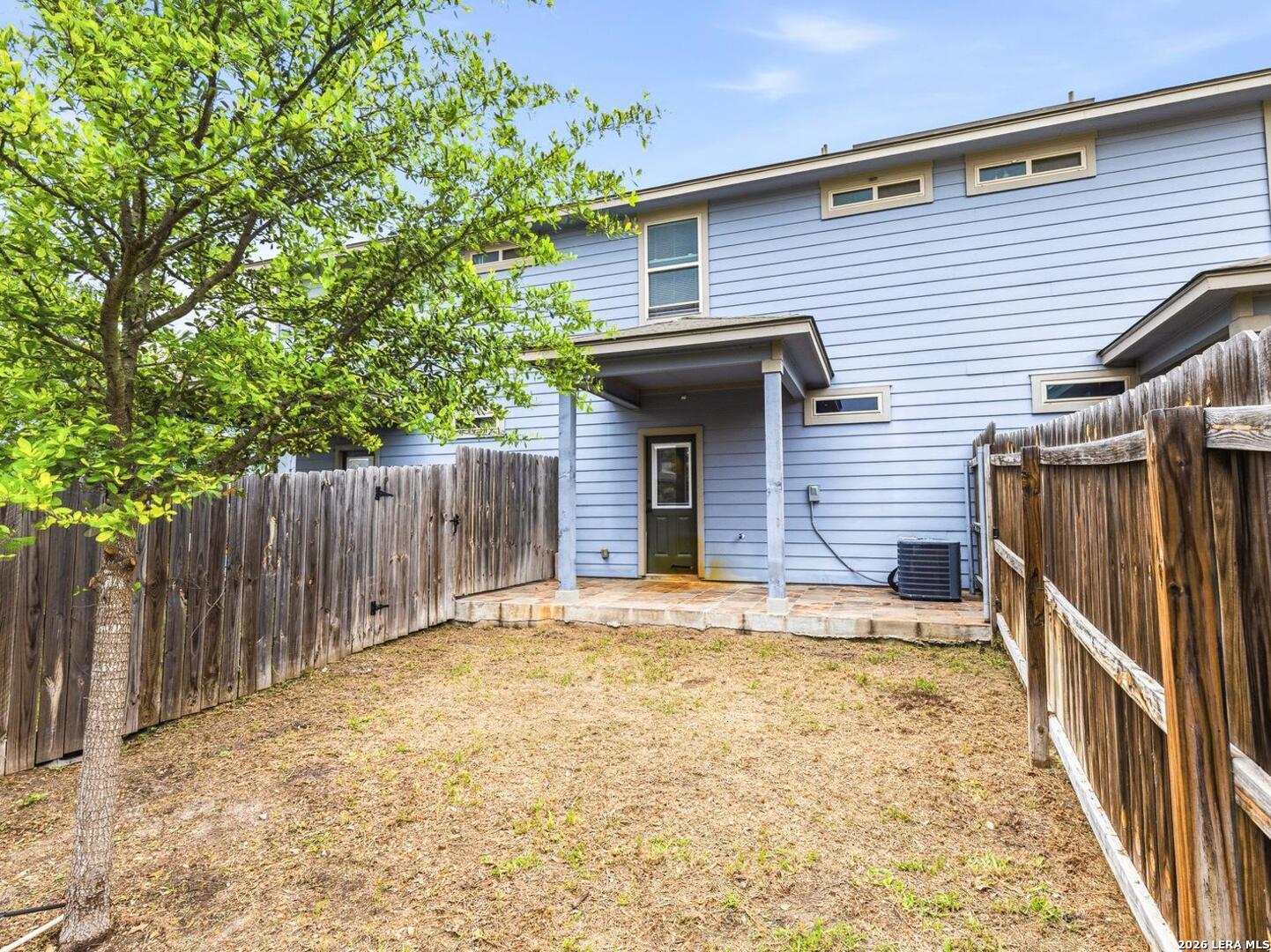 main property photo 25