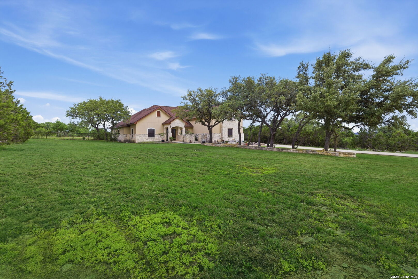 main property photo 12