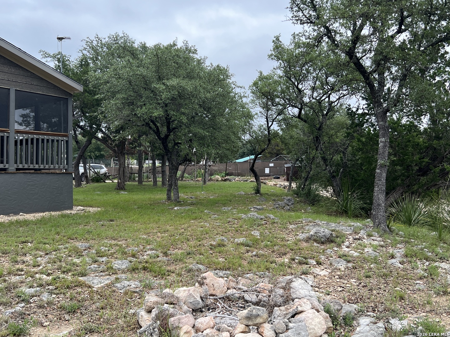 main property photo 39