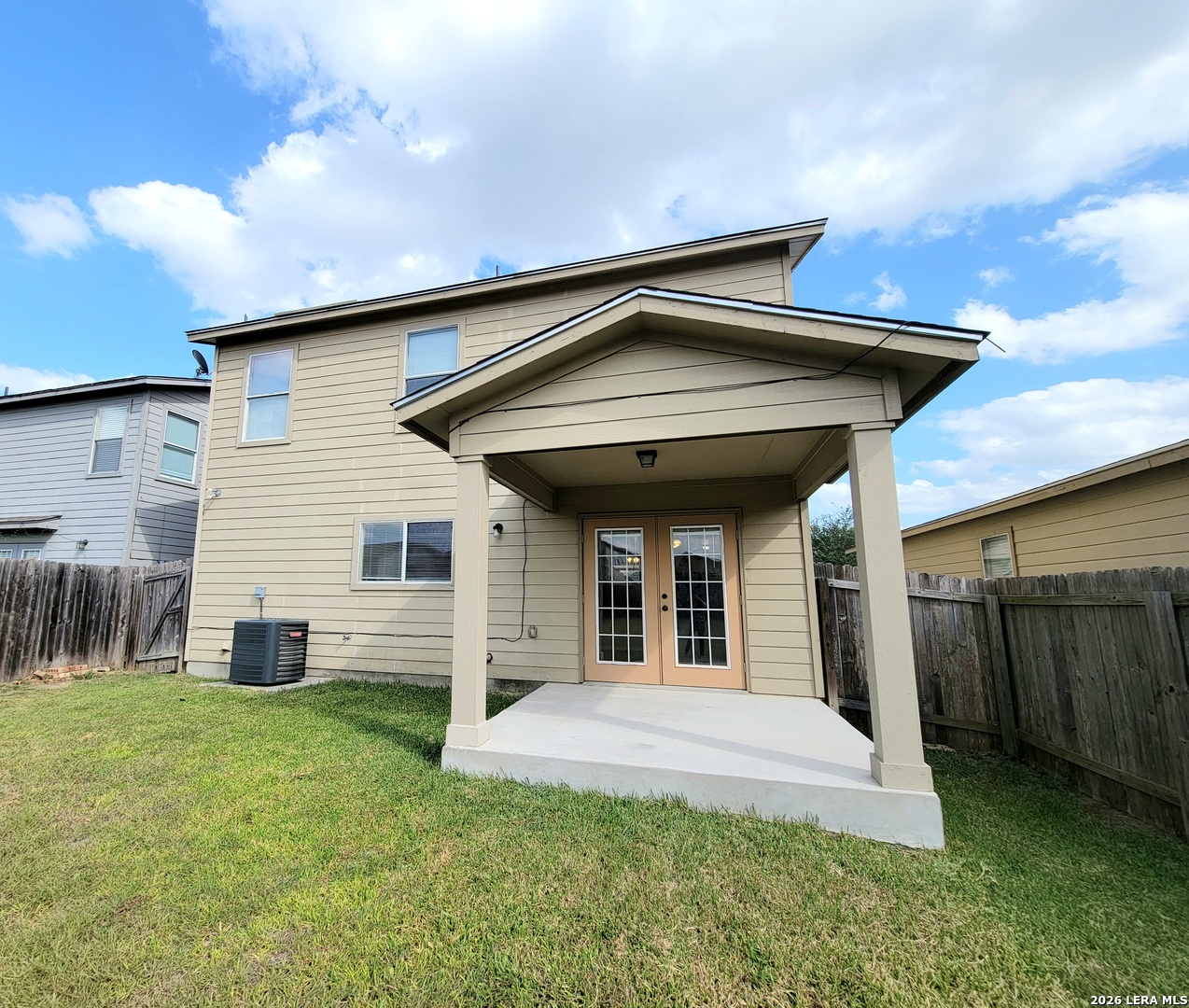main property photo 18