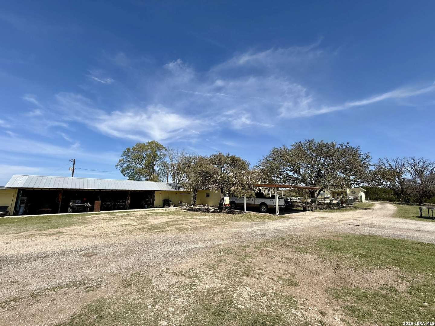 main property photo 35