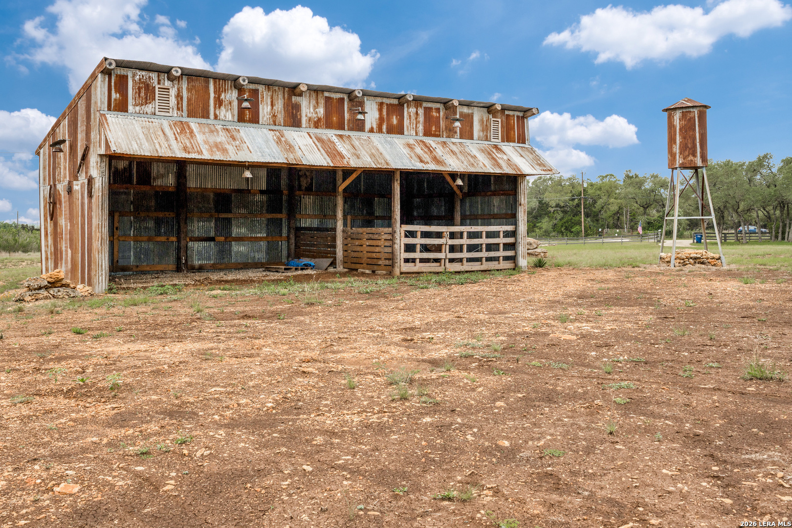 main property photo 44